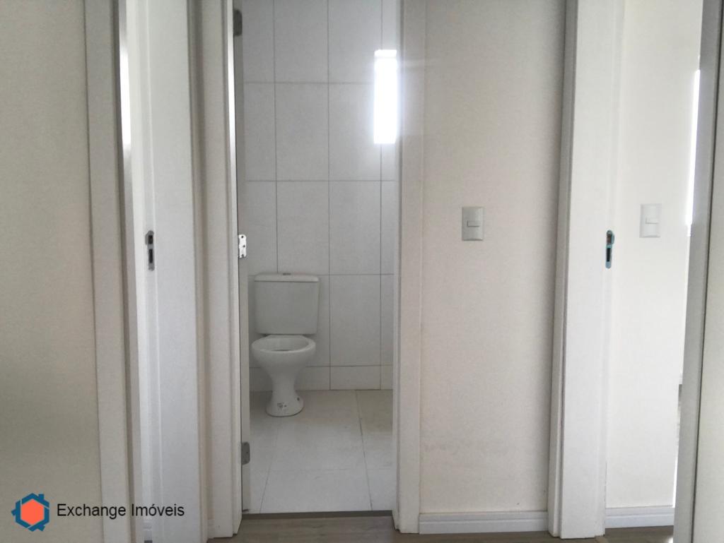 Apartamento à venda com 2 quartos, 64m² - Foto 17