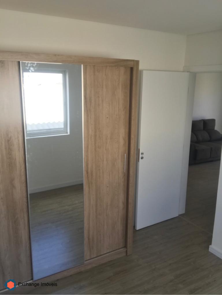 Apartamento à venda com 2 quartos, 64m² - Foto 7