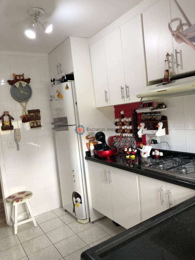 Apartamento à venda com 2 quartos, 72m² - Foto 17