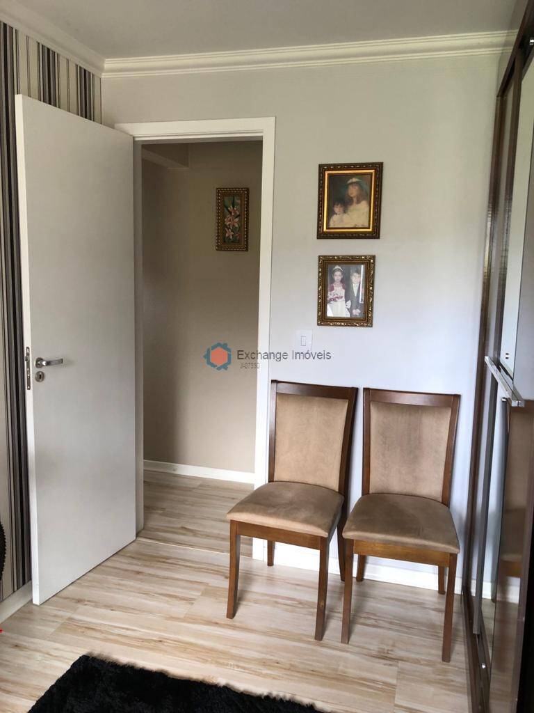 Apartamento à venda com 2 quartos, 72m² - Foto 10