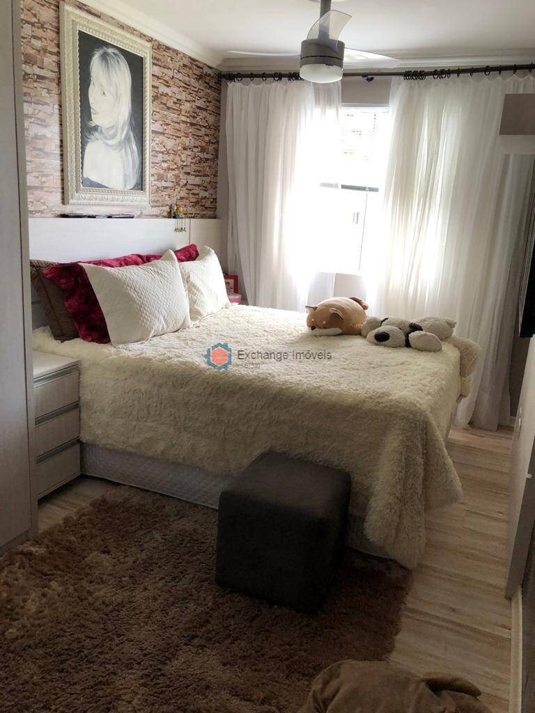 Apartamento à venda com 2 quartos, 72m² - Foto 20