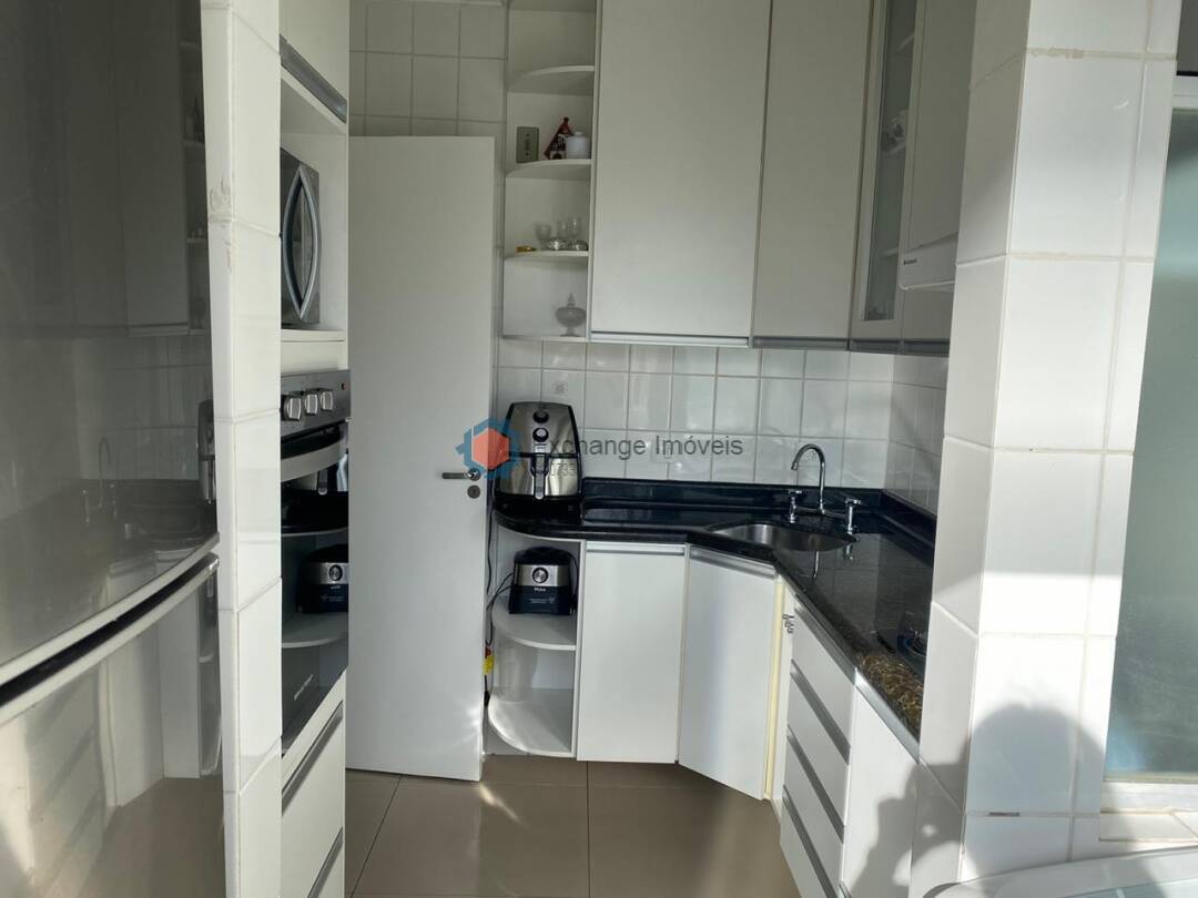 Apartamento à venda com 3 quartos - Foto 5