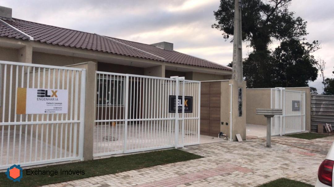 Casa à venda com 3 quartos, 115m² - Foto 2