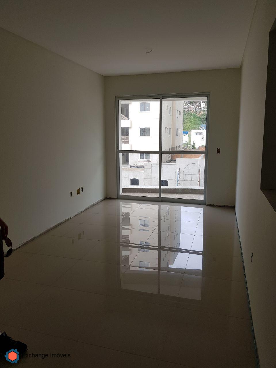 Apartamento à venda com 2 quartos, 77m² - Foto 4