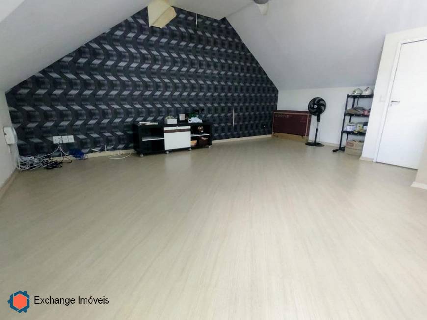 Sobrado à venda com 3 quartos, 152m² - Foto 9