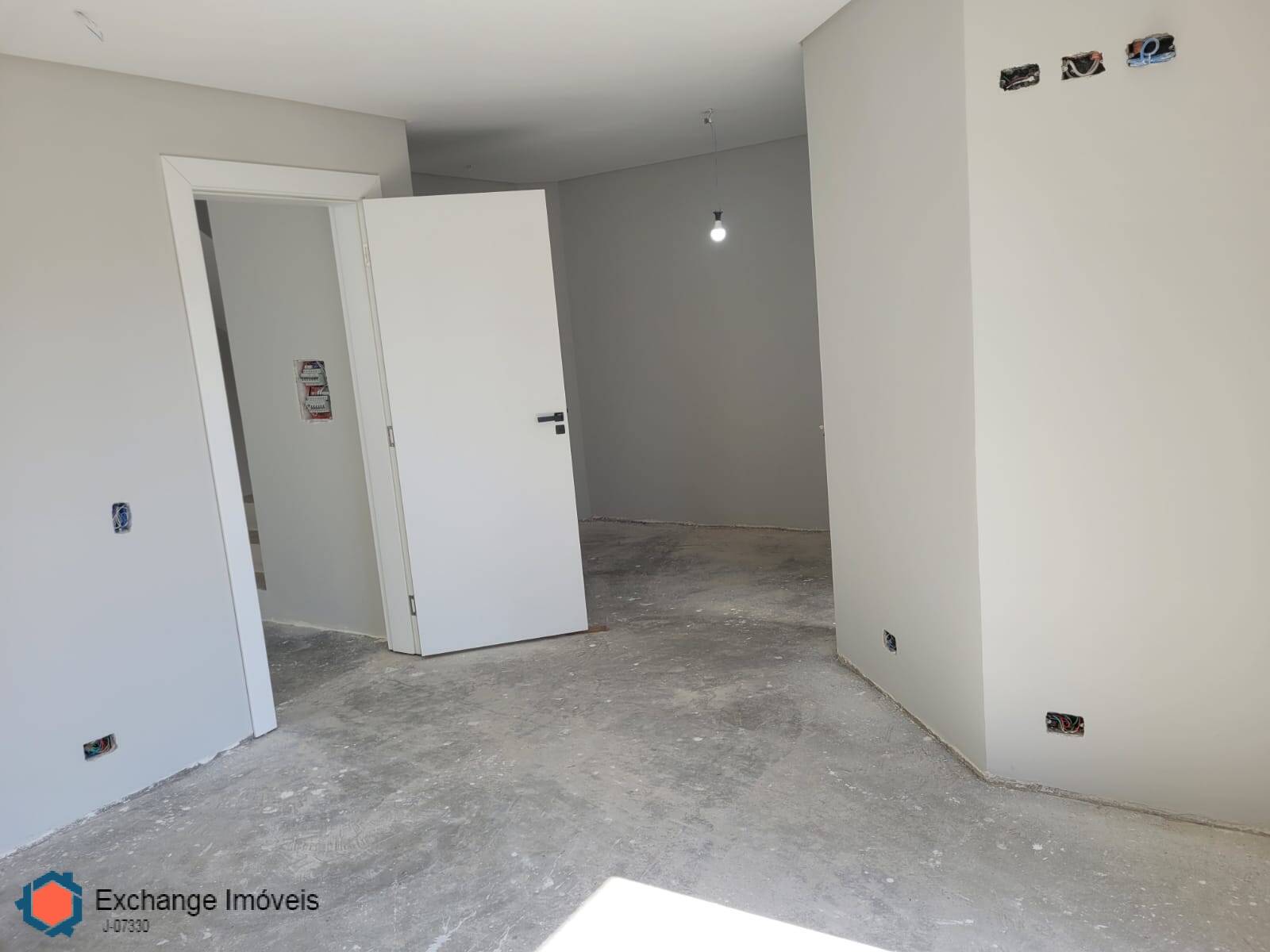 Sobrado à venda com 4 quartos, 382m² - Foto 14