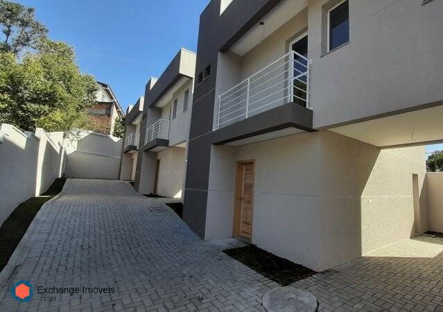 Sobrado à venda com 3 quartos, 109m² - Foto 1