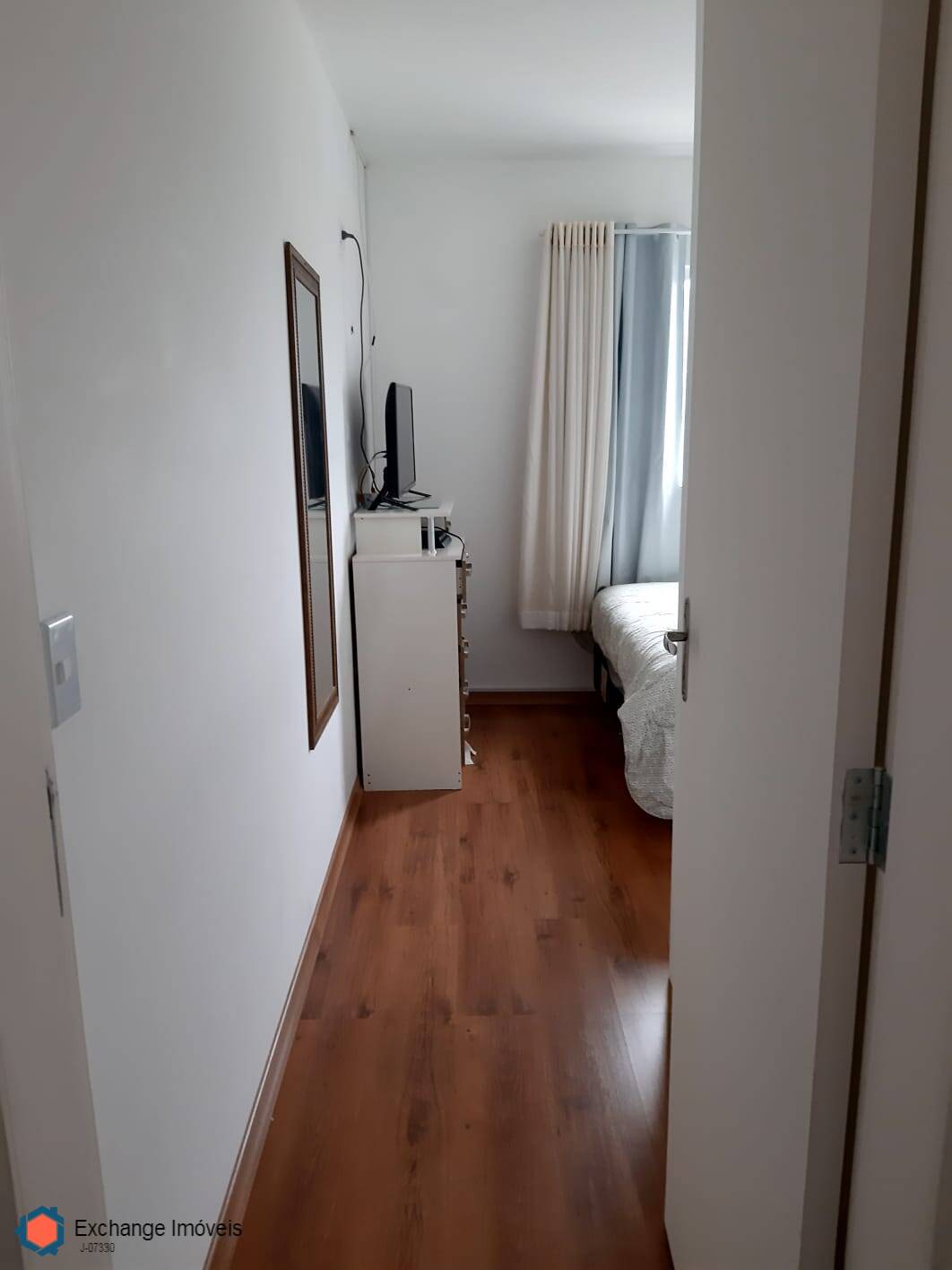 Apartamento à venda com 2 quartos, 74m² - Foto 2