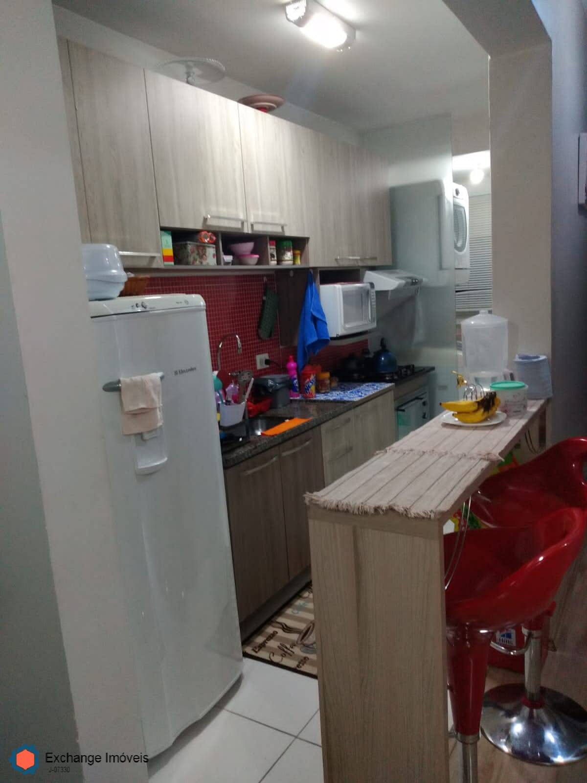 Apartamento à venda com 2 quartos, 80m² - Foto 7