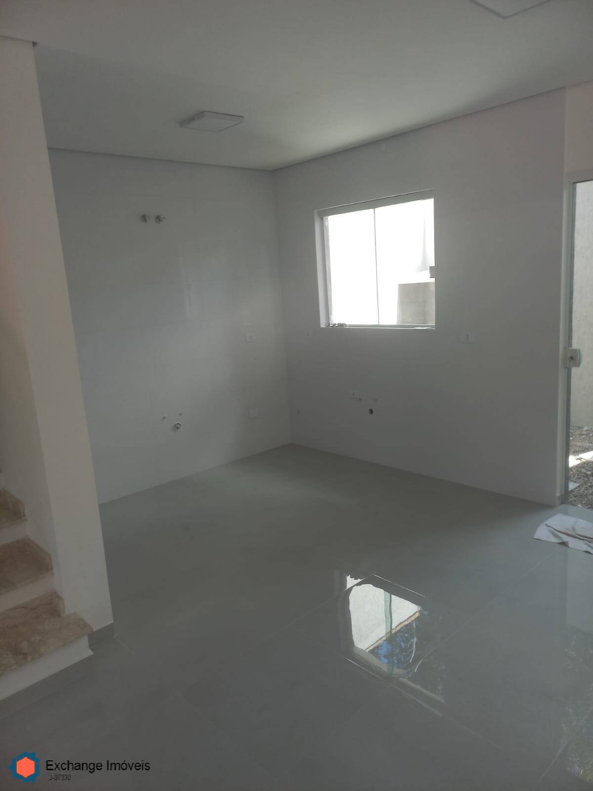 Sobrado à venda com 3 quartos, 106m² - Foto 4