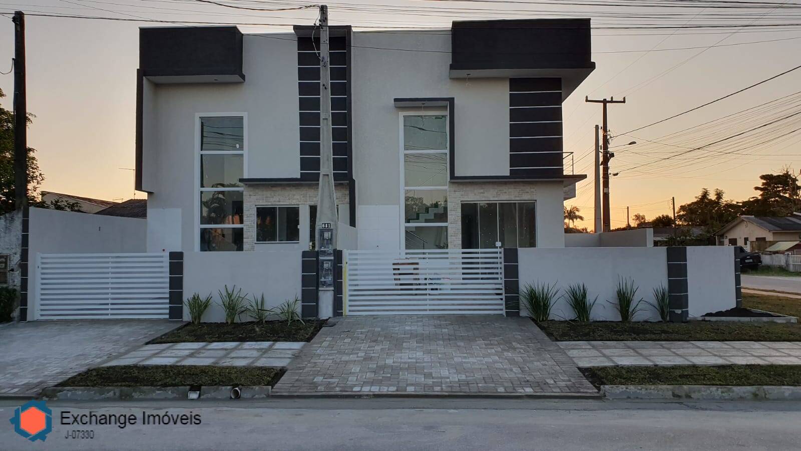 Sobrado à venda com 2 quartos, 55m² - Foto 3