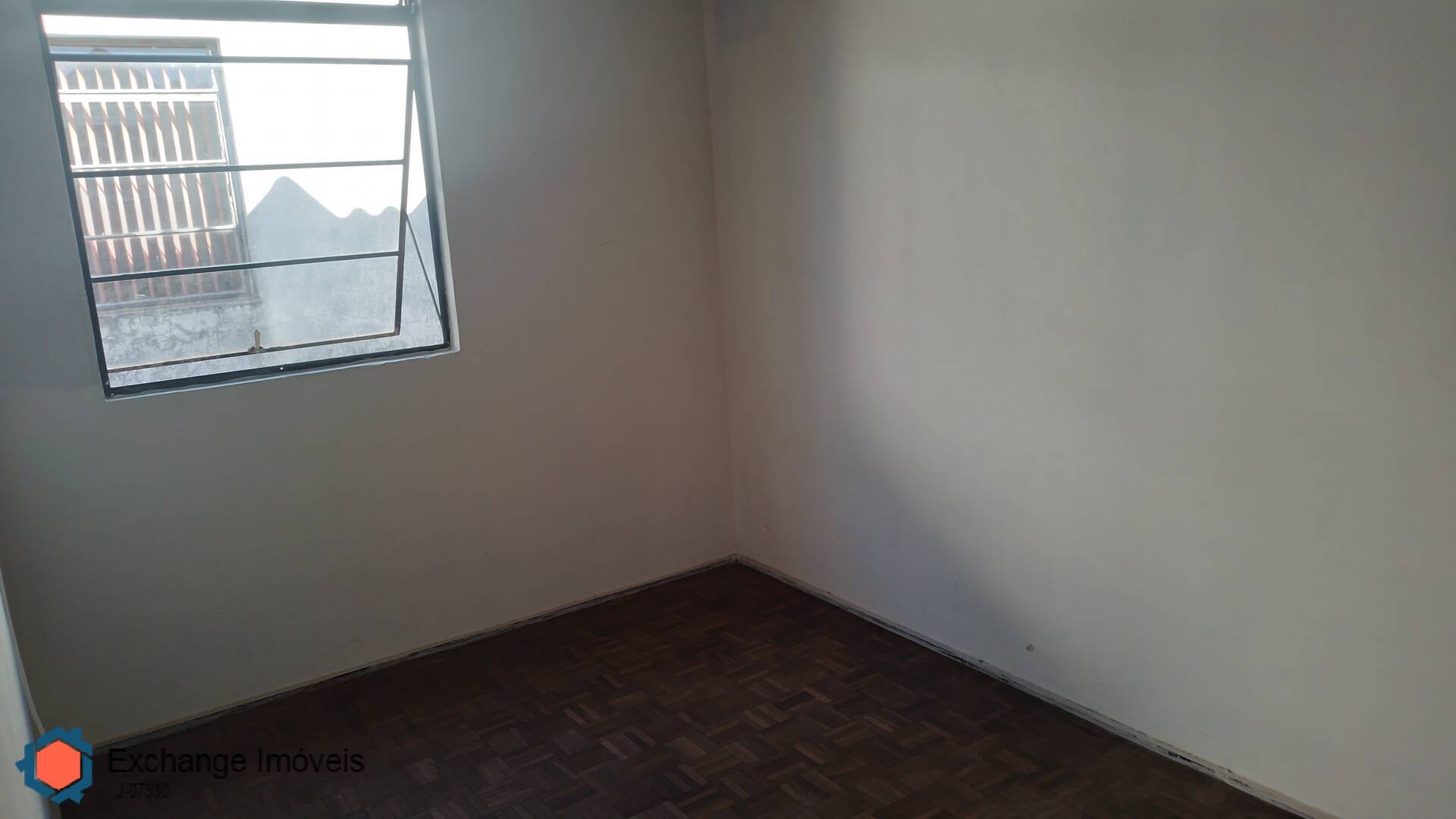 Apartamento à venda com 2 quartos, 44m² - Foto 4