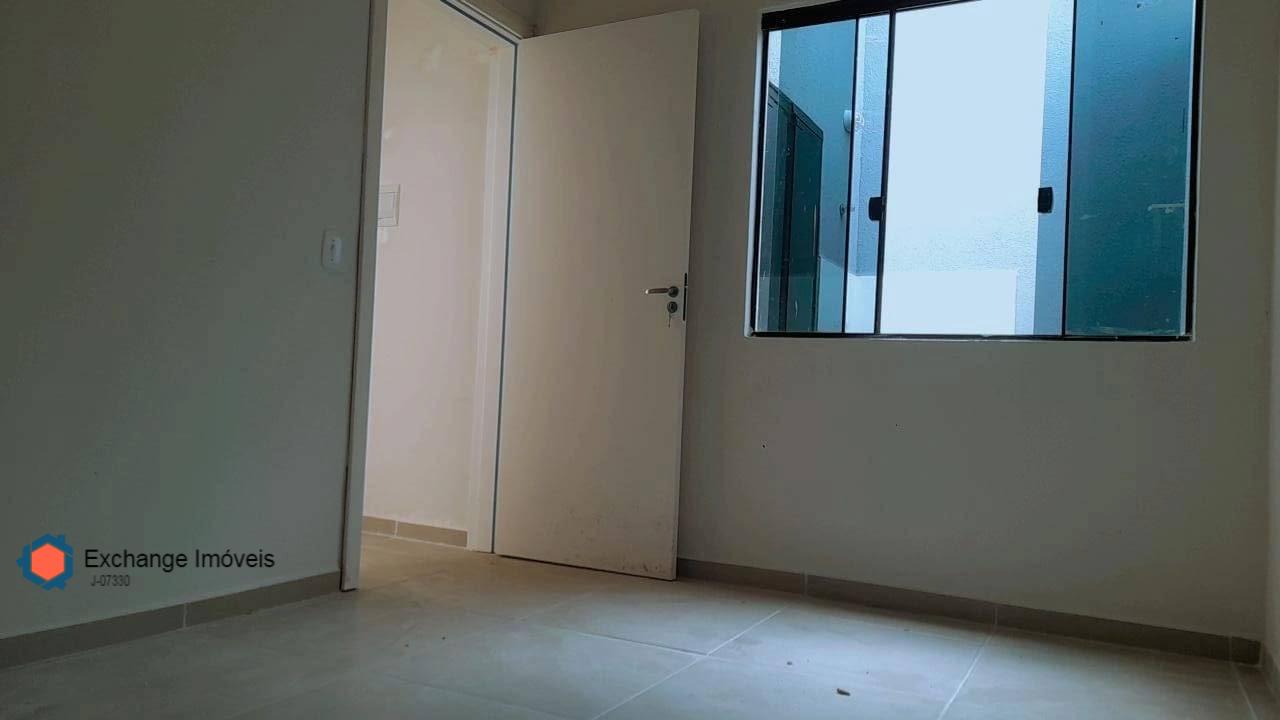 Casa à venda com 2 quartos, 53m² - Foto 7