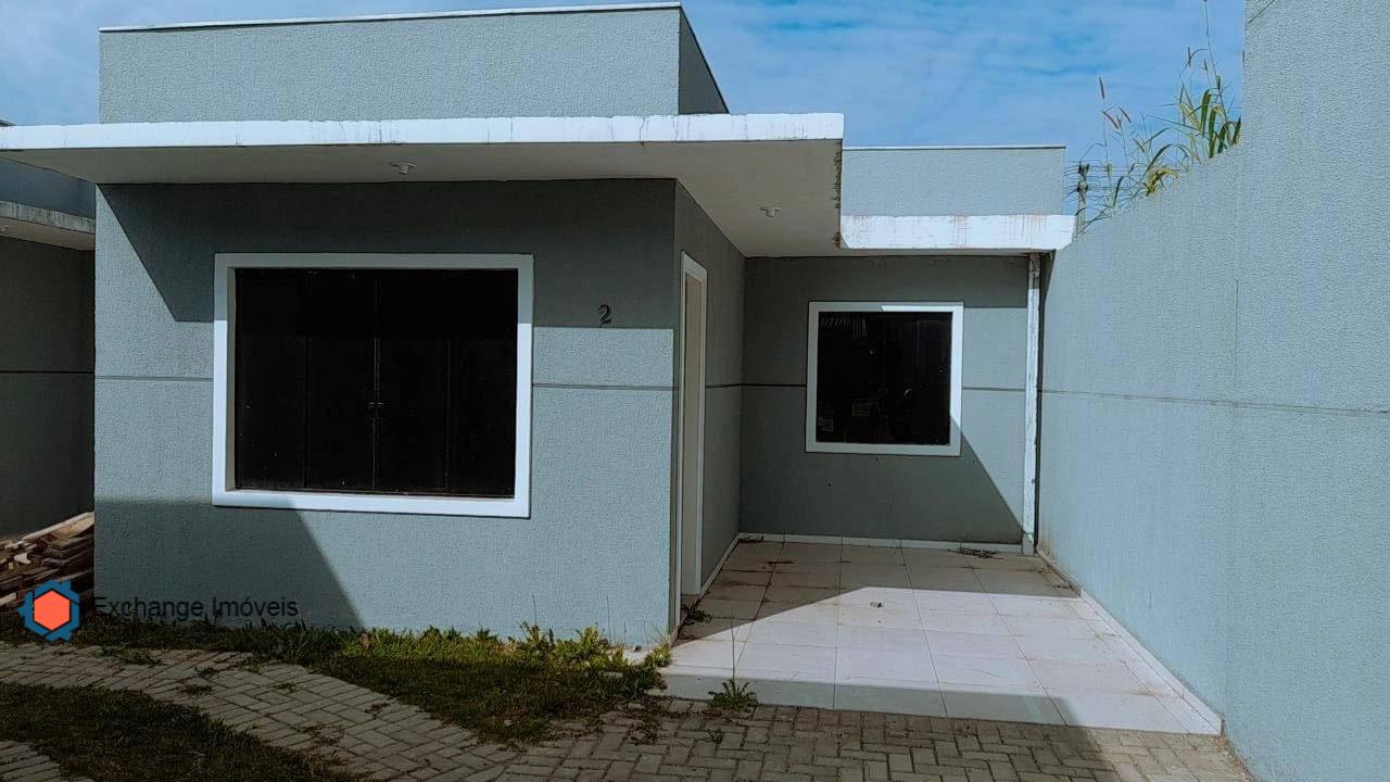 Casa à venda com 2 quartos, 53m² - Foto 1