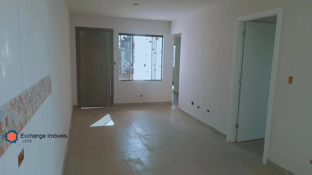 Casa à venda com 3 quartos, 53m² - Foto 7