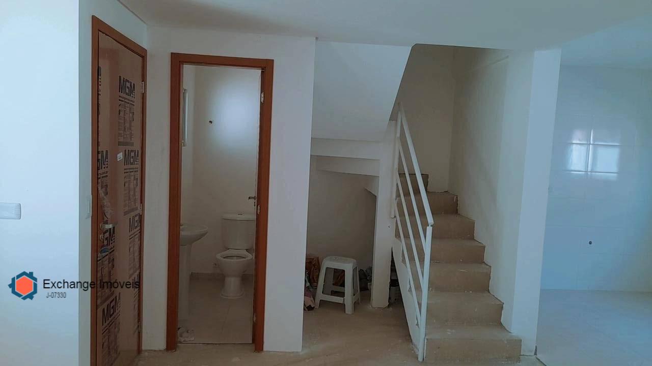 Casa à venda com 3 quartos, 122m² - Foto 37