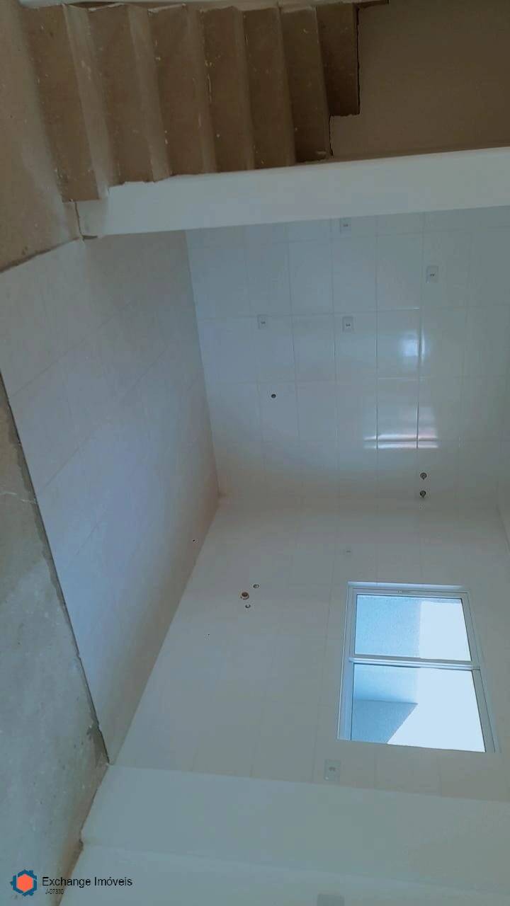 Casa à venda com 3 quartos, 122m² - Foto 28