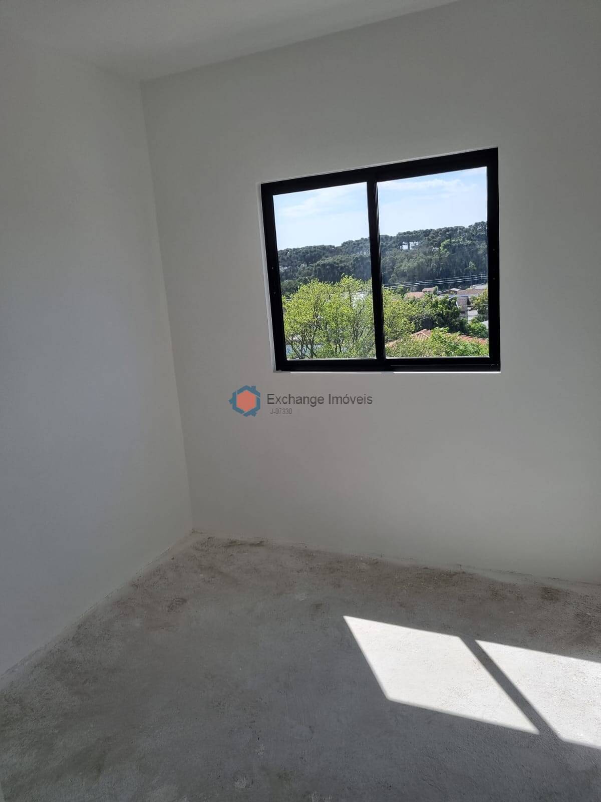 Casa à venda com 3 quartos, 80m² - Foto 18