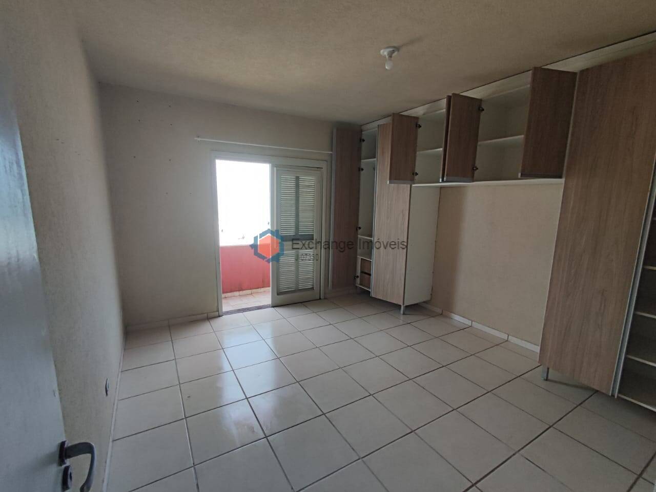 Casa à venda com 5 quartos, 450m² - Foto 6