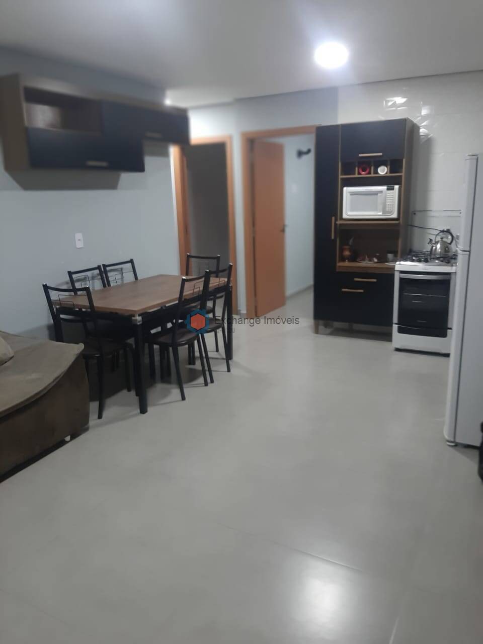 Casa à venda com 3 quartos, 100m² - Foto 5