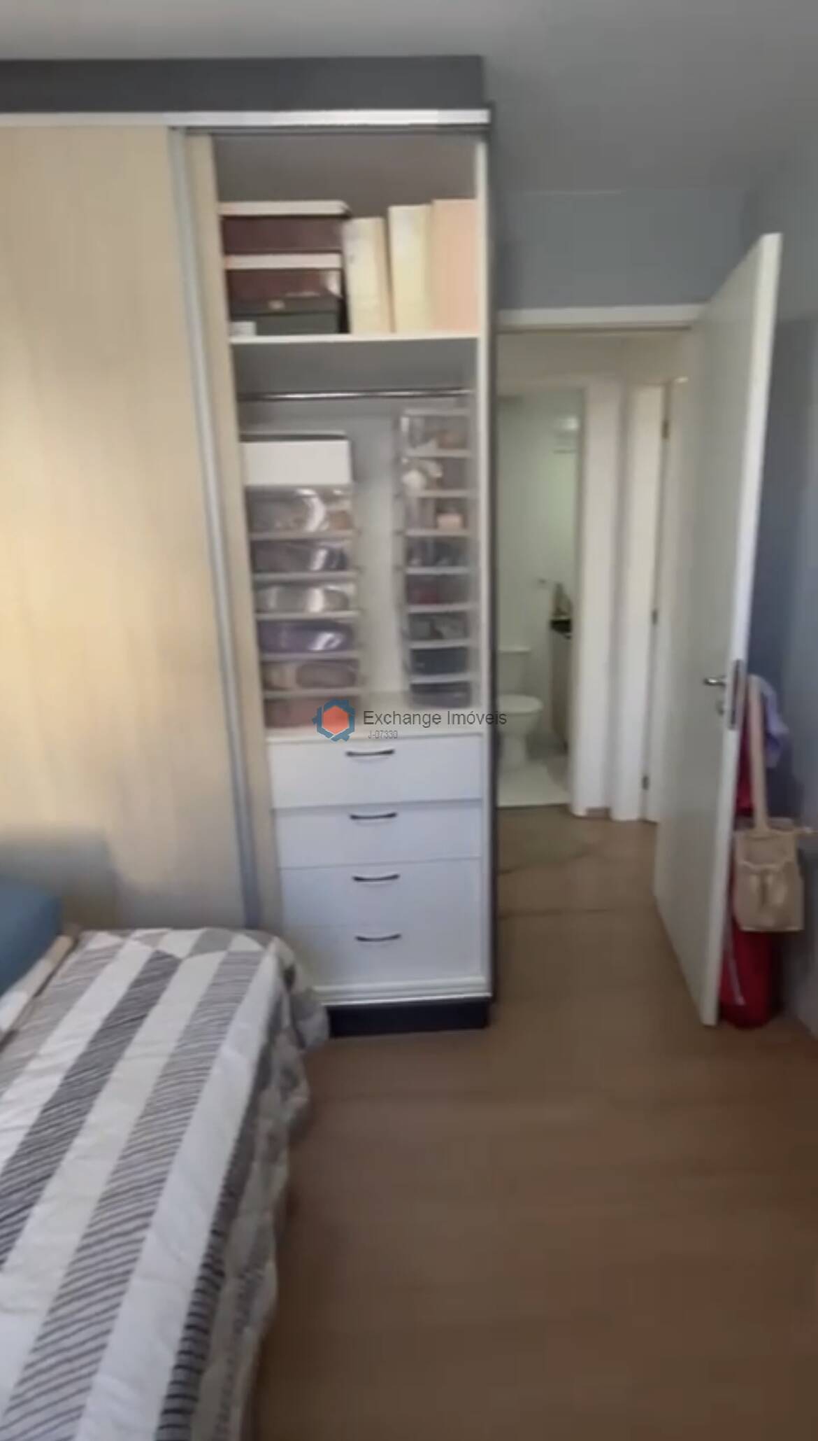 Apartamento à venda com 2 quartos, 52m² - Foto 14