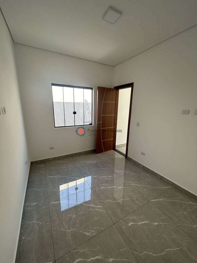 Casa à venda com 2 quartos, 48m² - Foto 2