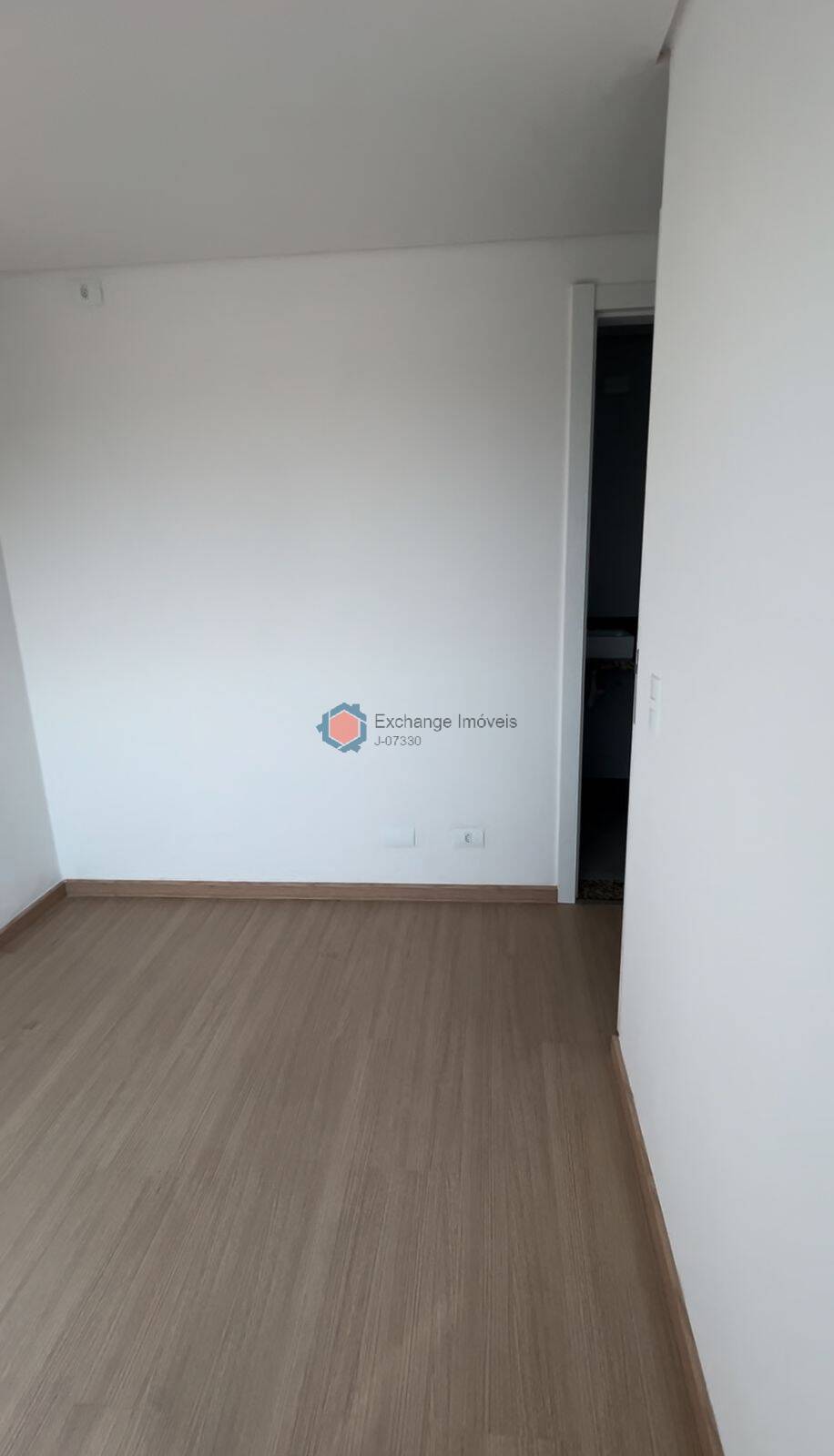 Apartamento à venda com 3 quartos, 94m² - Foto 13