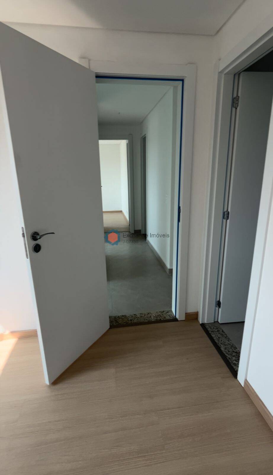 Apartamento à venda com 3 quartos, 94m² - Foto 12